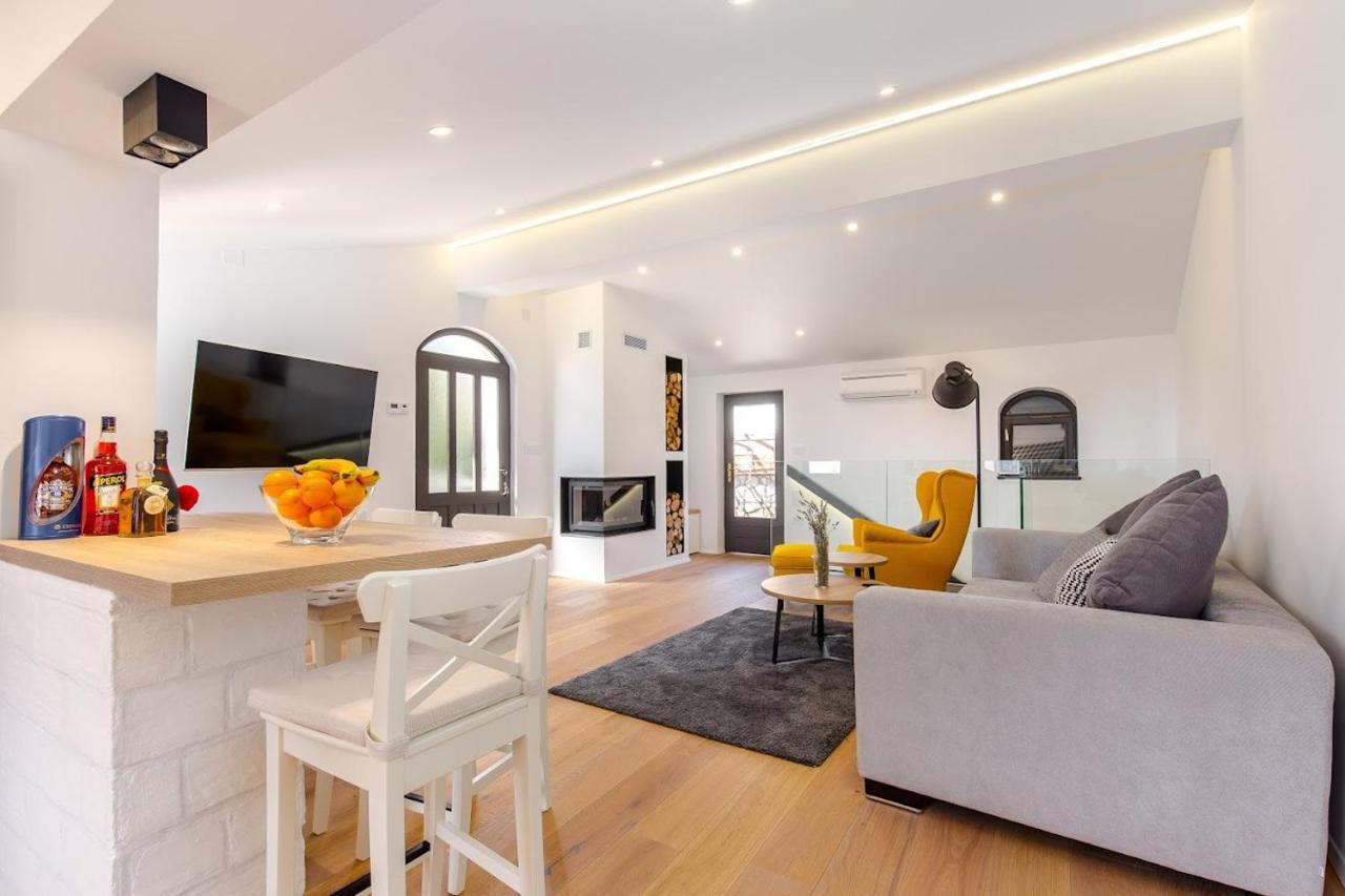 Villa Olea à Ika Extérieur photo