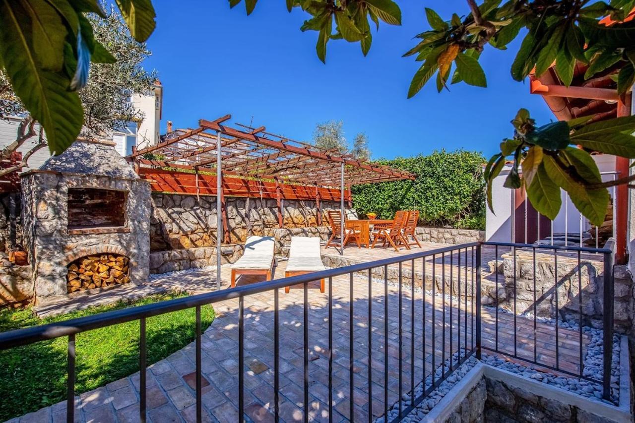 Villa Olea à Ika Extérieur photo