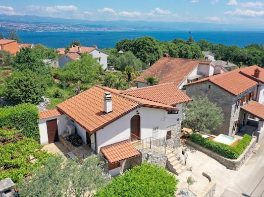 Villa Olea à Ika Extérieur photo