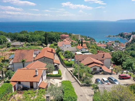 Villa Olea à Ika Extérieur photo